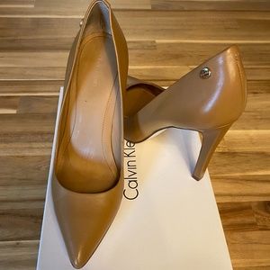 Women's Caramel/Tan Leather Heels/Pumps Size 8.5
